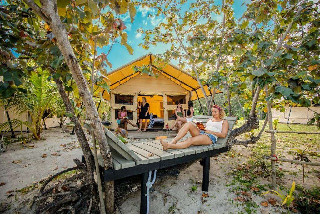 Barefoot Kuata Island Resort Kültér fotó